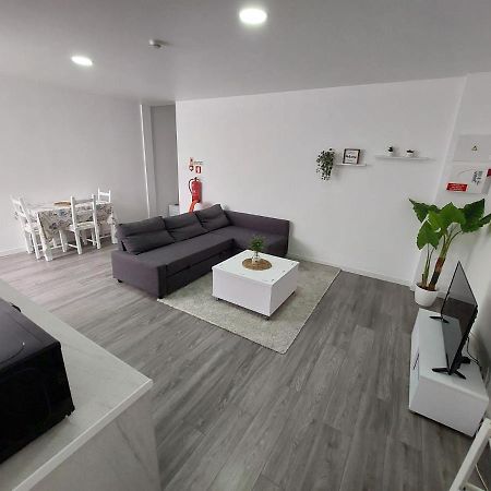 Midtown Pdl Διαμέρισμα Πόντα Ντελγκάντα Εξωτερικό φωτογραφία