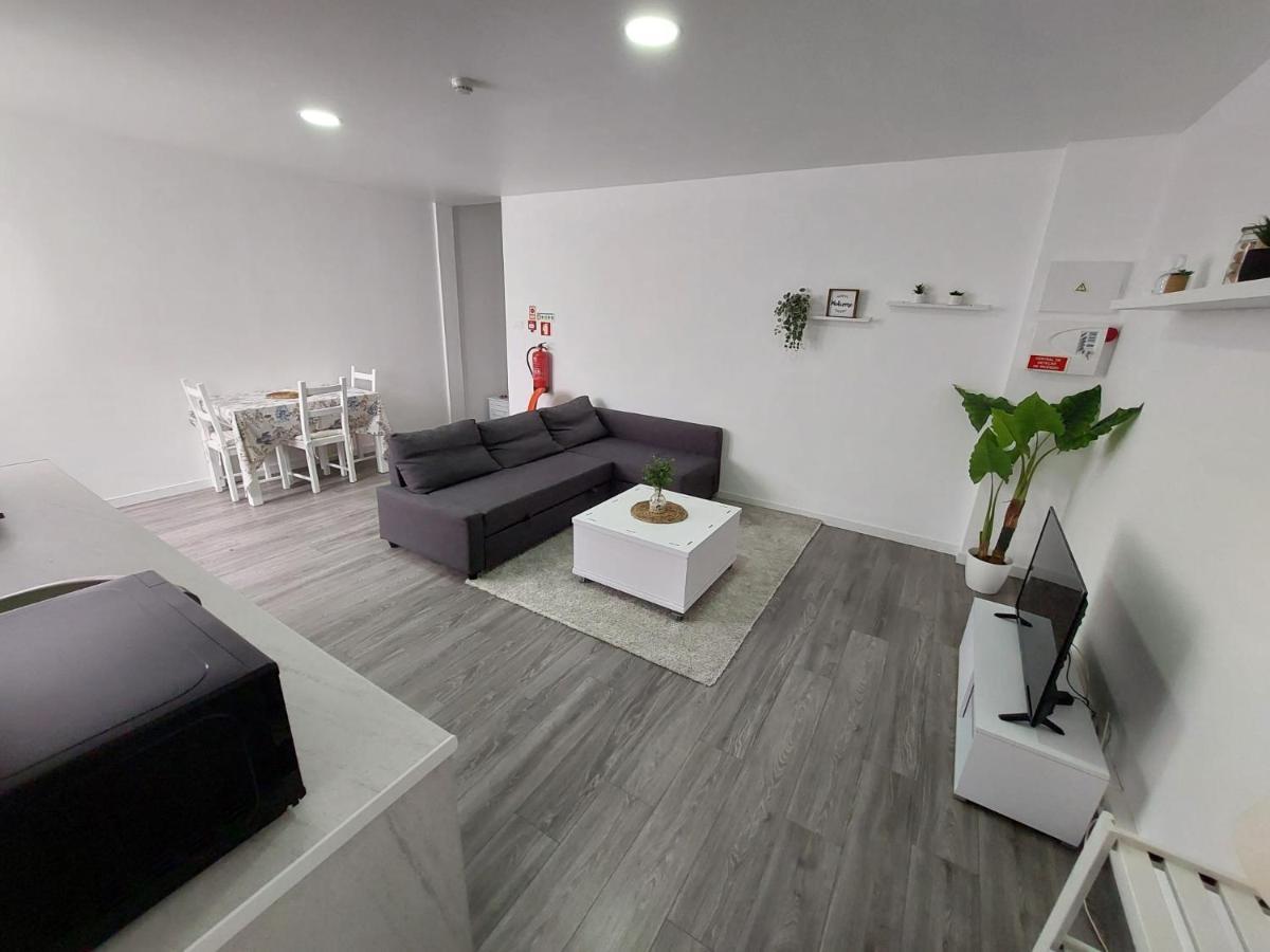 Midtown Pdl Διαμέρισμα Πόντα Ντελγκάντα Εξωτερικό φωτογραφία